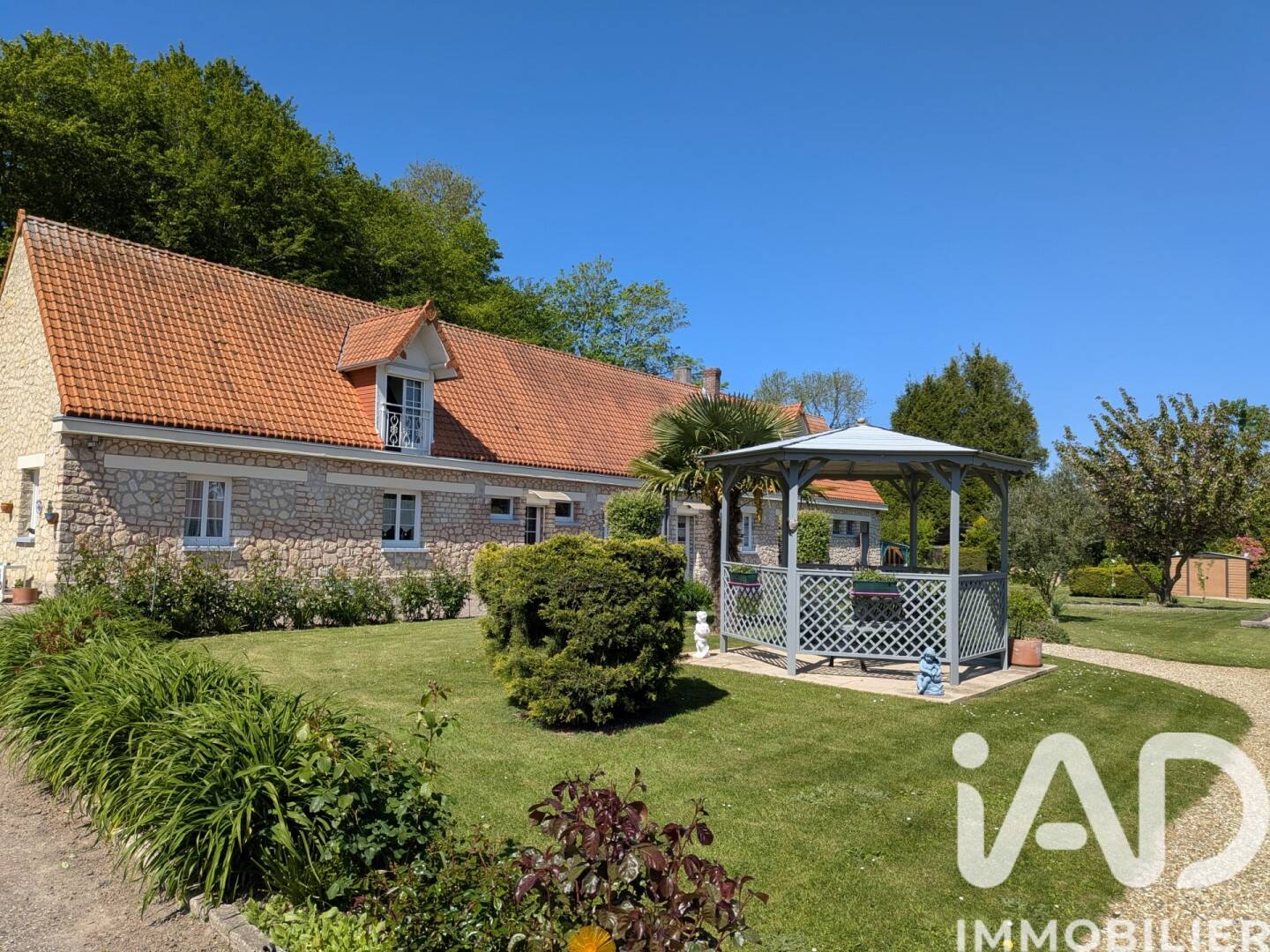 Maison 8 pièces 175 m² · à Brametot · 175 m² · 332 000 €