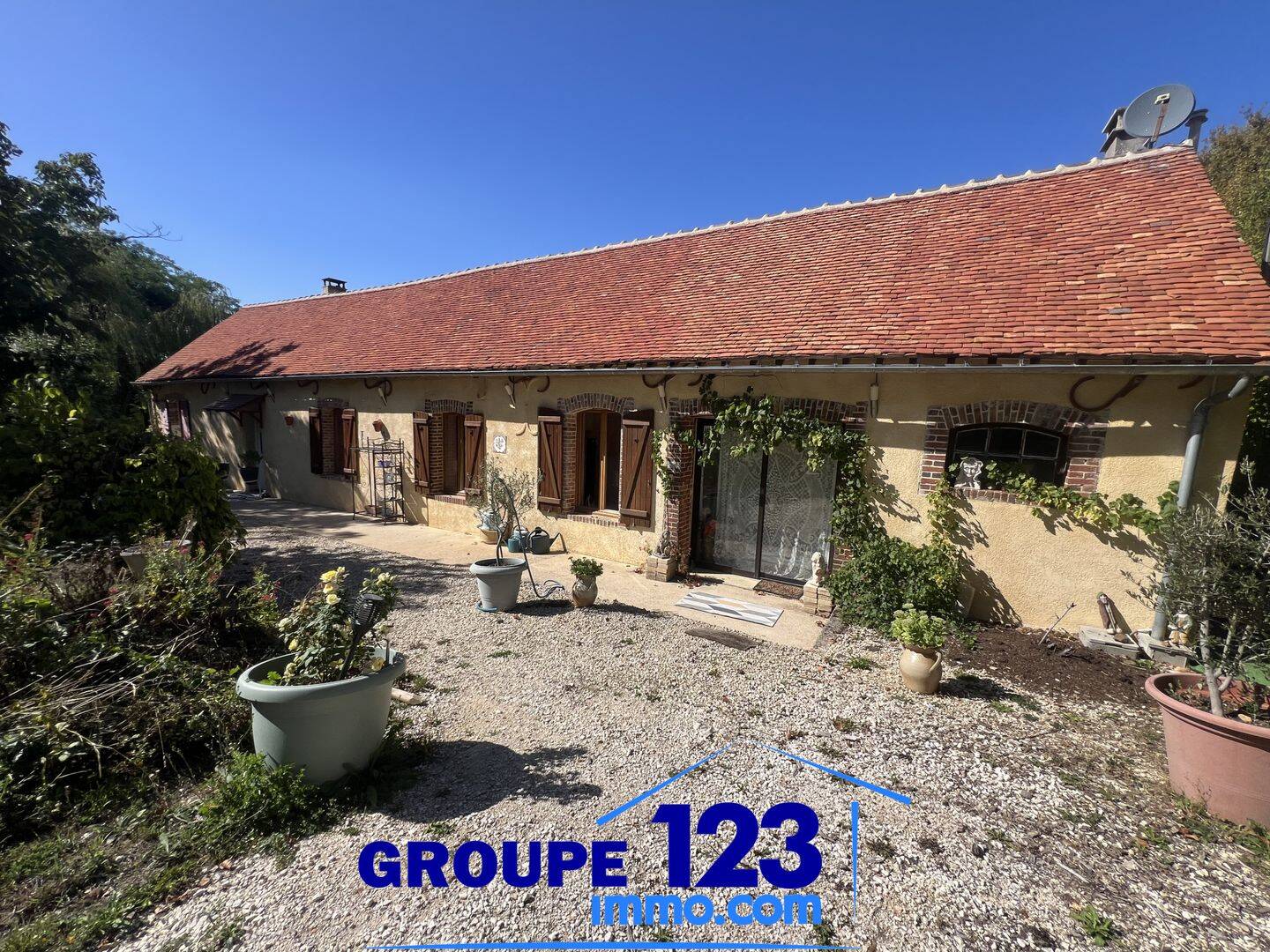 Maison 6 pièces 145 m² · à Diges · 145 m² · 244 000 €