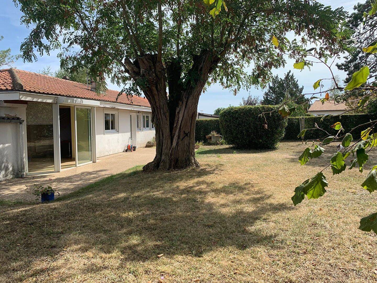Maison 4 pièces 101 m² · à Poitiers · 100,5 m² · 930 €/mois