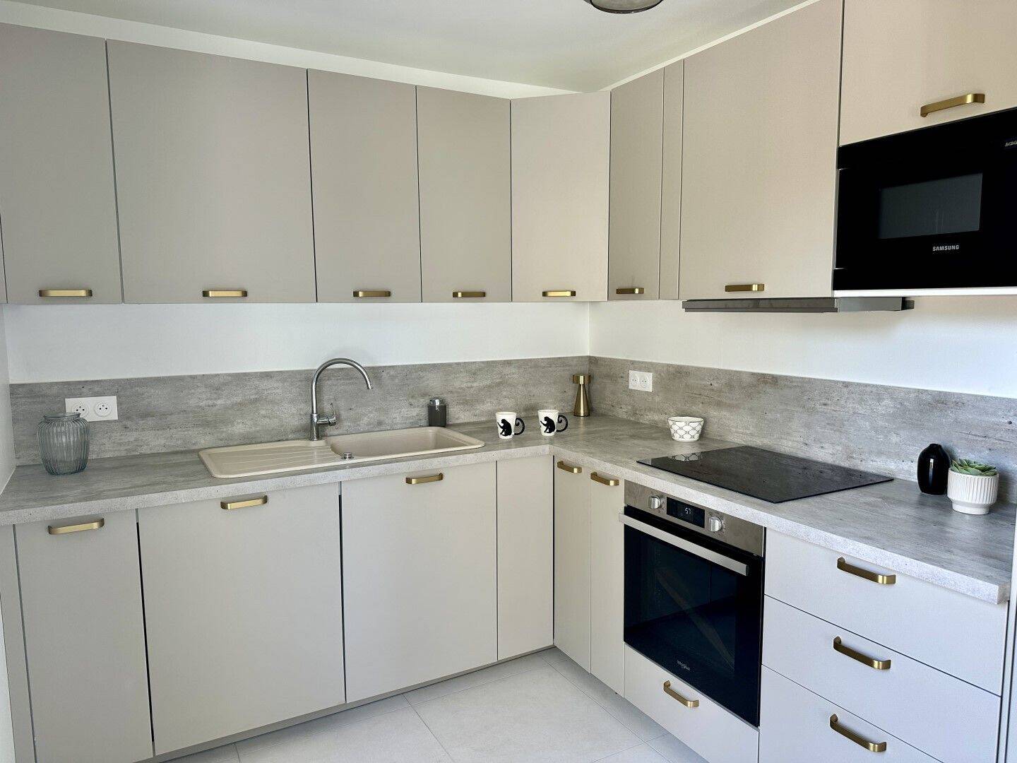 Appartement 4 pièces 98 m² · à Neuilly-Plaisance · 98 m² · 1 990 €
