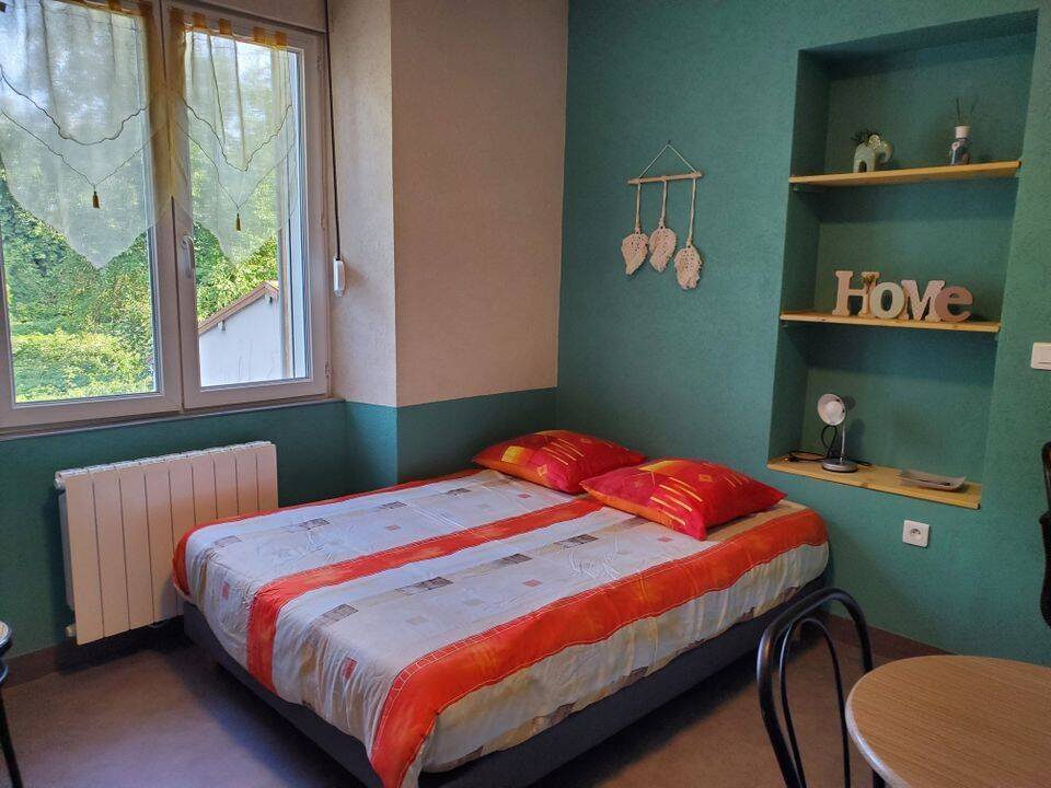 Appartement 1 pièce 20 m² · à Sainte-Suzanne · 20 m² · 430 €