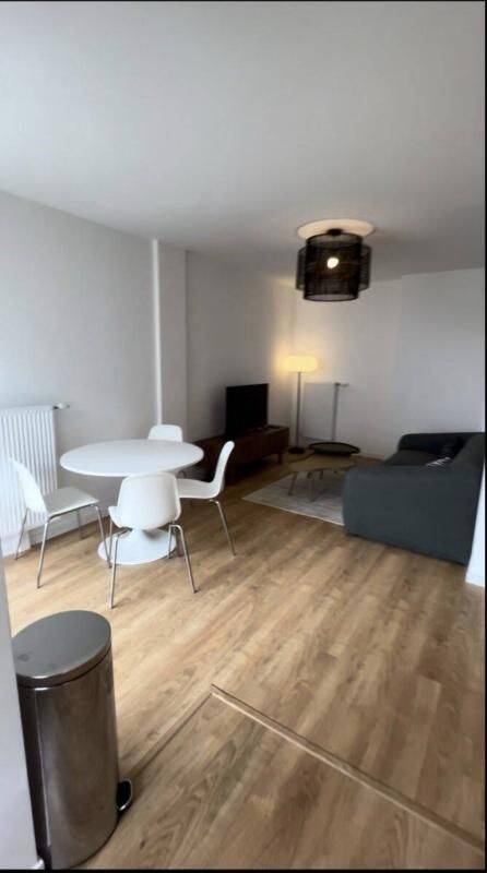Appartement 2 pièces 46 m² · à Vitry-sur-Seine · 46 m² · 1 100 €/mois
