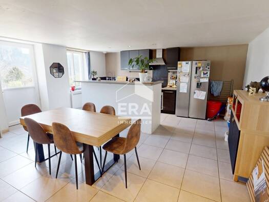 Maison à vendre 159 000 € 7 pièces 3 chambres 90 m² 518 m² de terrain Tenay 01230