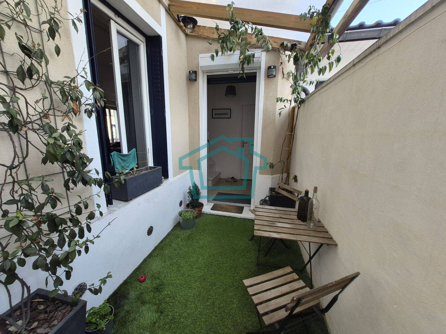 Maison 4 pièces 100 m² · à Garancières · 100 m² · 325 000 €