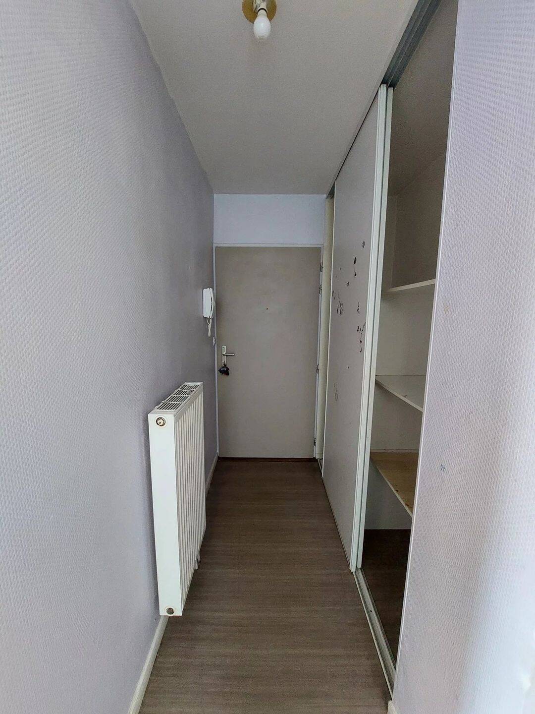 Appartement 6 pièces 113 m² · à Saint-Étienne · 113 m² · 881 €