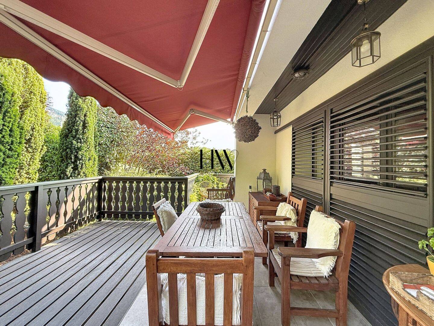 Maison 9 pièces 311 m² · à Collonges-sous-Salève · 311 m² · 1 498 000 €