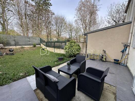 Maison à vendre 275 000 € 4 pièces 3 chambres 83 m² Enclos-Bois Lapelote Cergy 95000