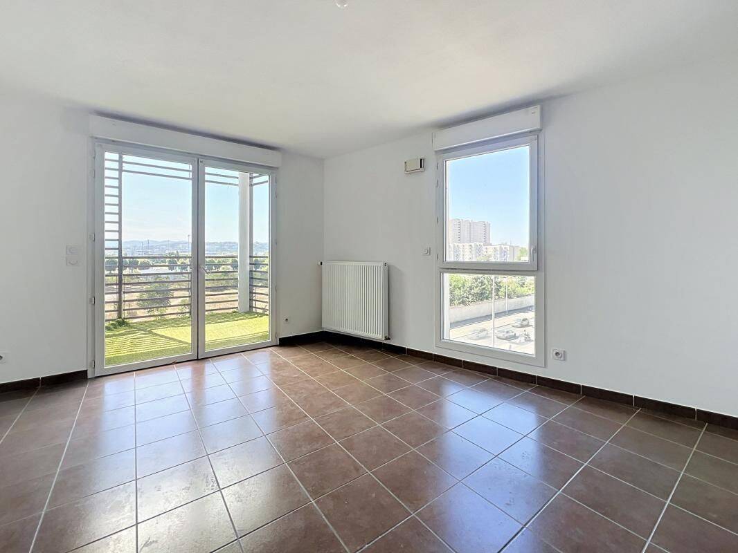 Appartement 4 pièces 84 m² · à Vénissieux · 84 m² · 1 150 €/mois