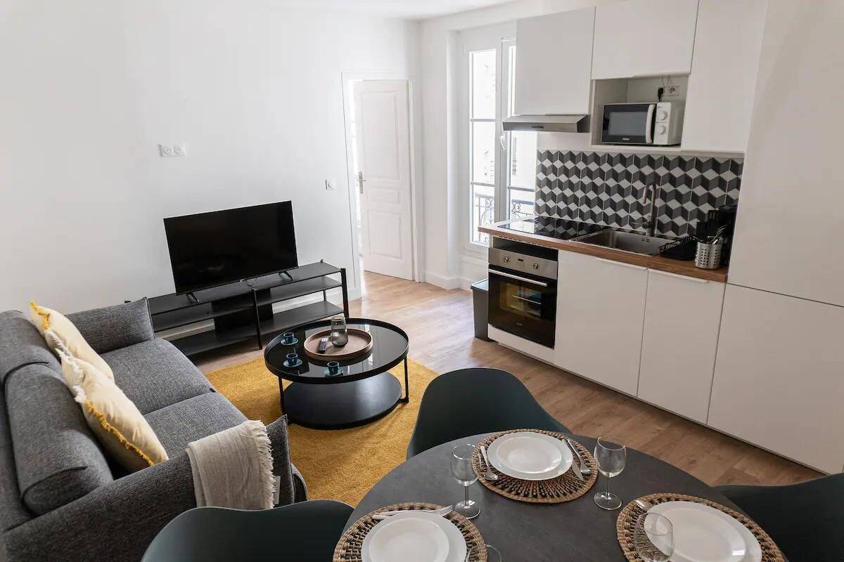 Appartement 2 pièces 40 m² · à Paris 18ème Arrondissement · 40 m² · 1 490 €