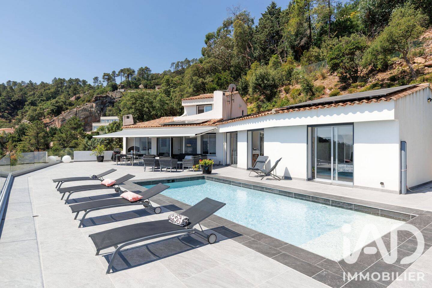 Maison 5 pièces 245 m² · à Fréjus · 245 m² · 1 790 000 €