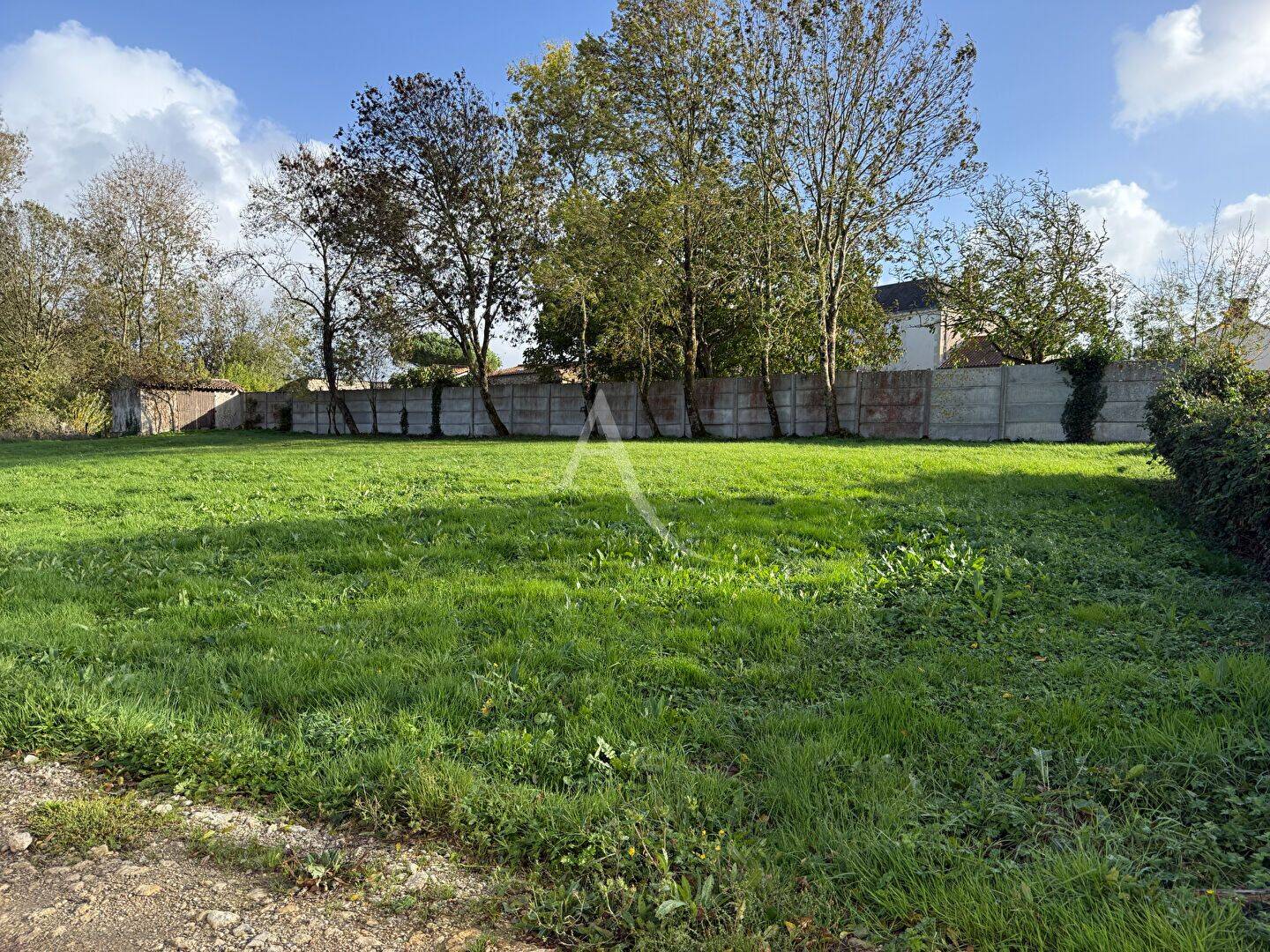 Terrain de 495 m² à La Jonchère - photo 2