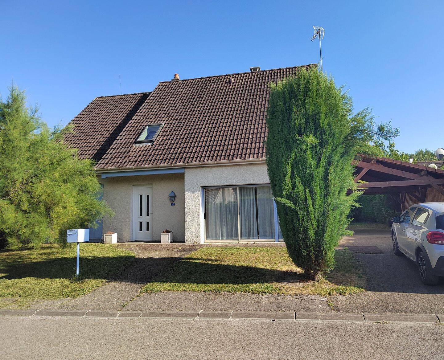 Maison 7 pièces 180 m² · à Saint-André-les-Vergers · 180 m² · 260 000 €