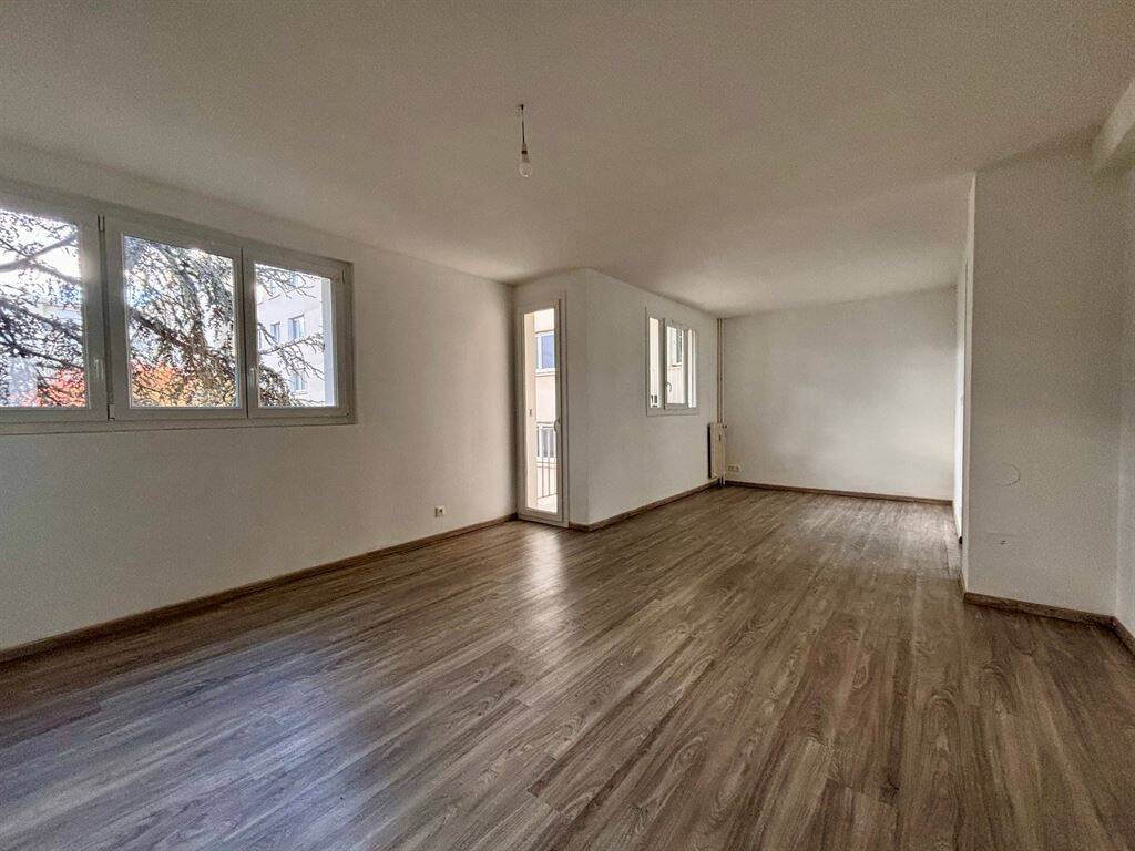 Appartement 4 pièces 93 m² · à Reims · 93 m² · 1 095 €