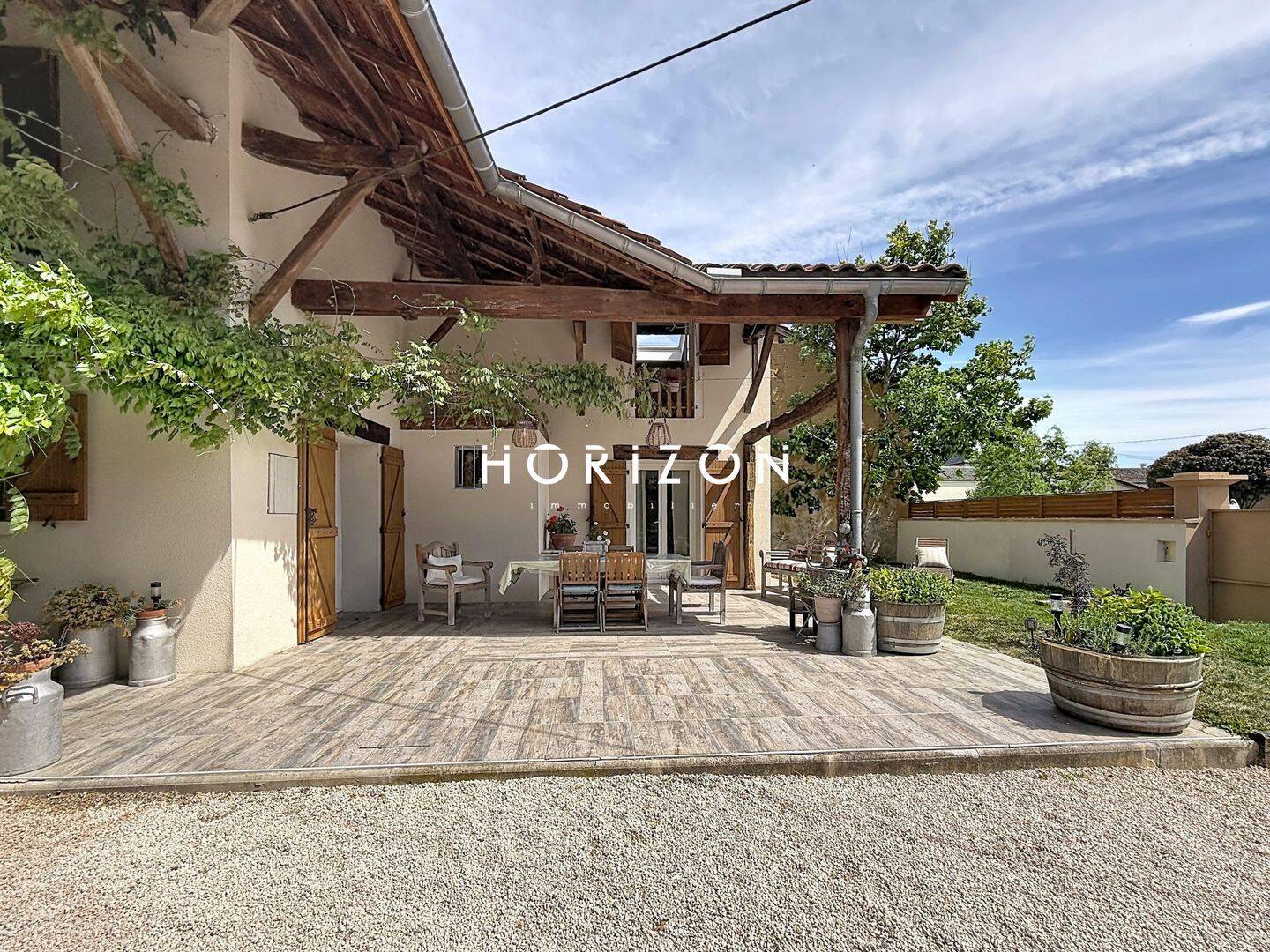 Maison 7 pièces 170 m² · à Varennes-lès-Mâcon · 170 m² · 379 000 €