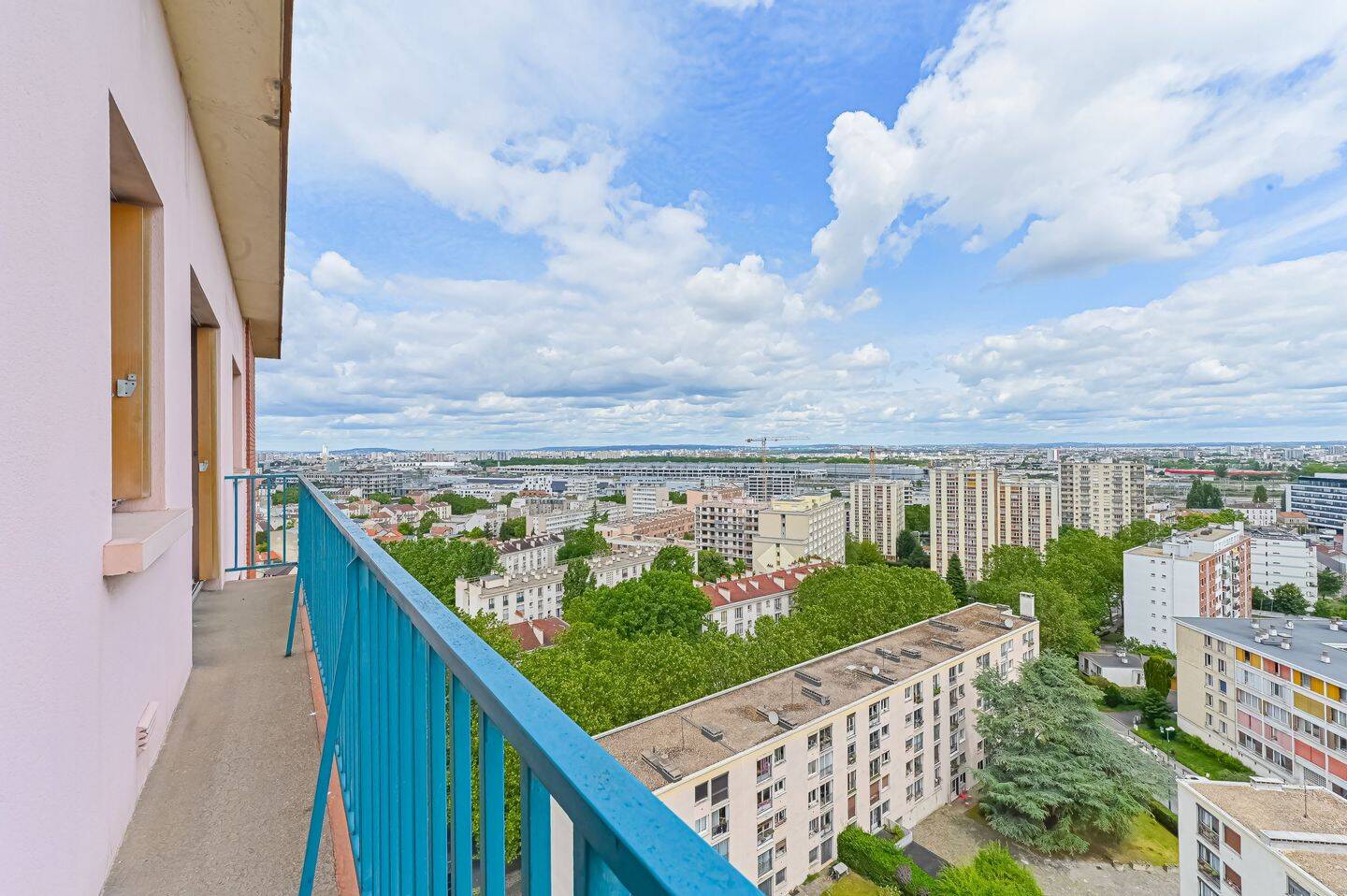 Appartement 5 pièces 103 m² · à Pantin · 103 m² · 449 000 €