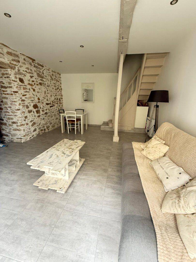 Maison 4 pièces 64 m² · à Segré-en-Anjou Bleu · 64 m² · 850 €/mois