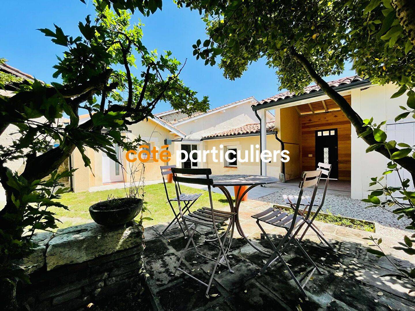 Maison 5 pièces 122 m² · à La Ville Dieu du Temple · 122 m² · 209 500 €