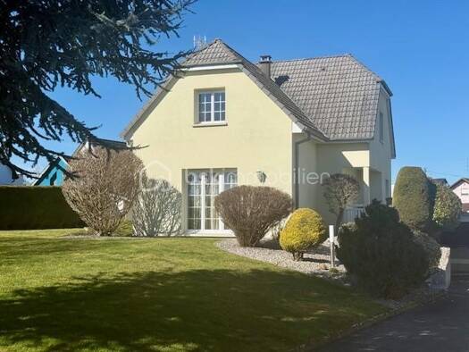 Maison à vendre 620 000 € 6 pièces 3 chambres 137 m² Bartenheim 68870