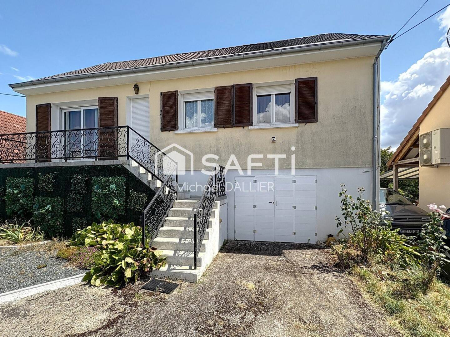 Maison 7 pièces 174 m² · à Châteauroux · 174 m² · 167 000 €