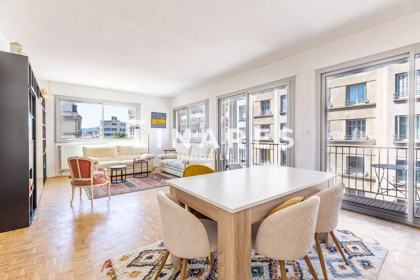 Appartement 3 pièces 88 m² · à Marseille 8ème Arrondissement · 88 m² · 370 000 €