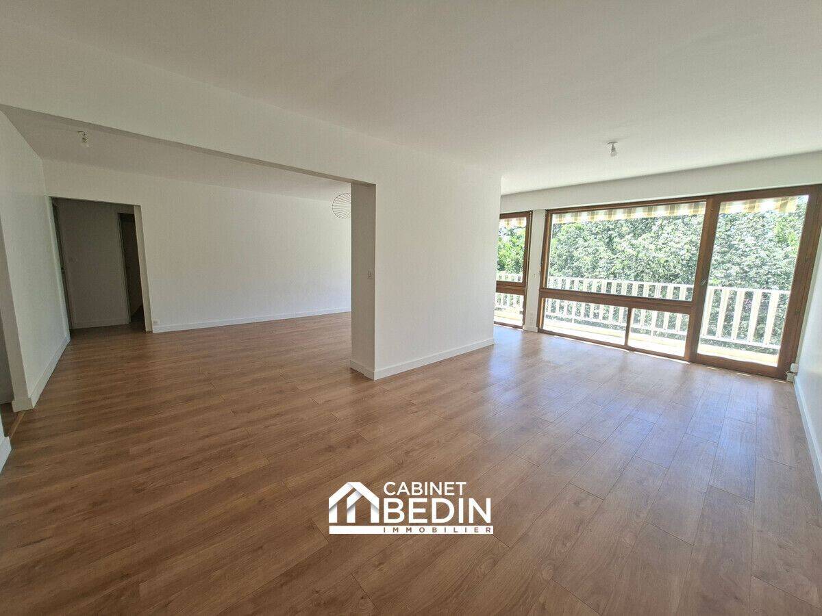 Appartement 4 pièces 107 m² · à Gradignan · 107 m² · 1 300 €