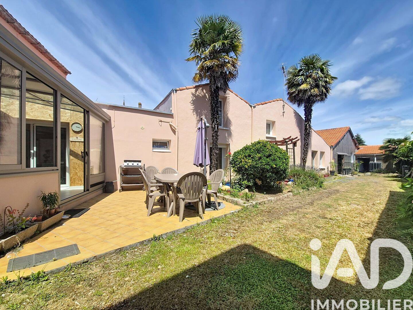 Maison 10 pièces 247 m² · à Sainte-Pazanne · 246,5 m² · 620 000 €