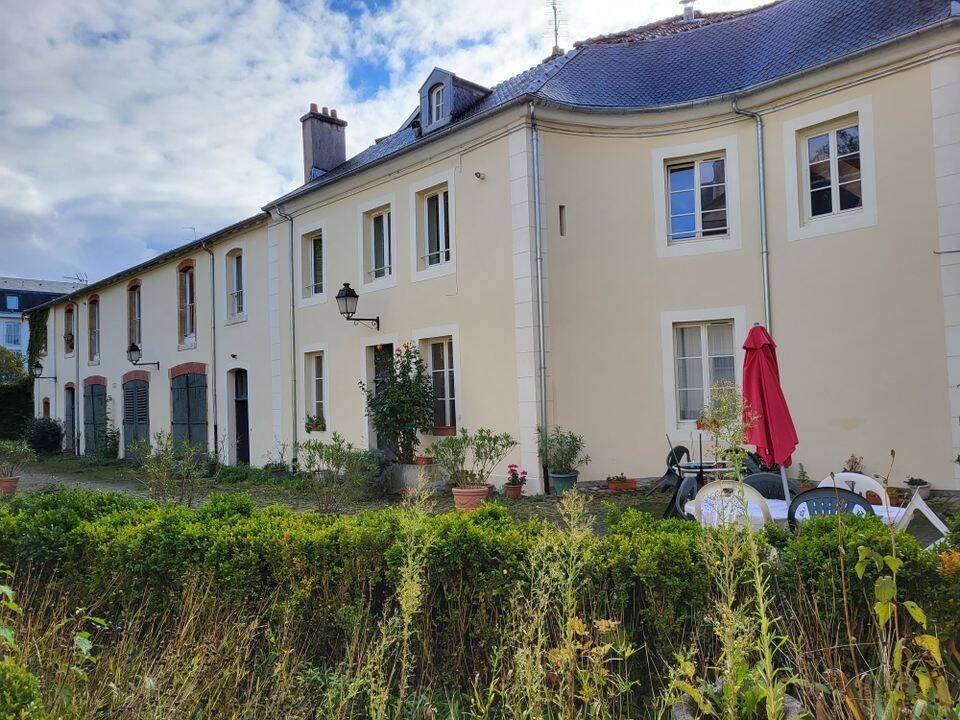 Appartement 4 pièces 99 m² · à Nancy · 99 m² · 1 250 €