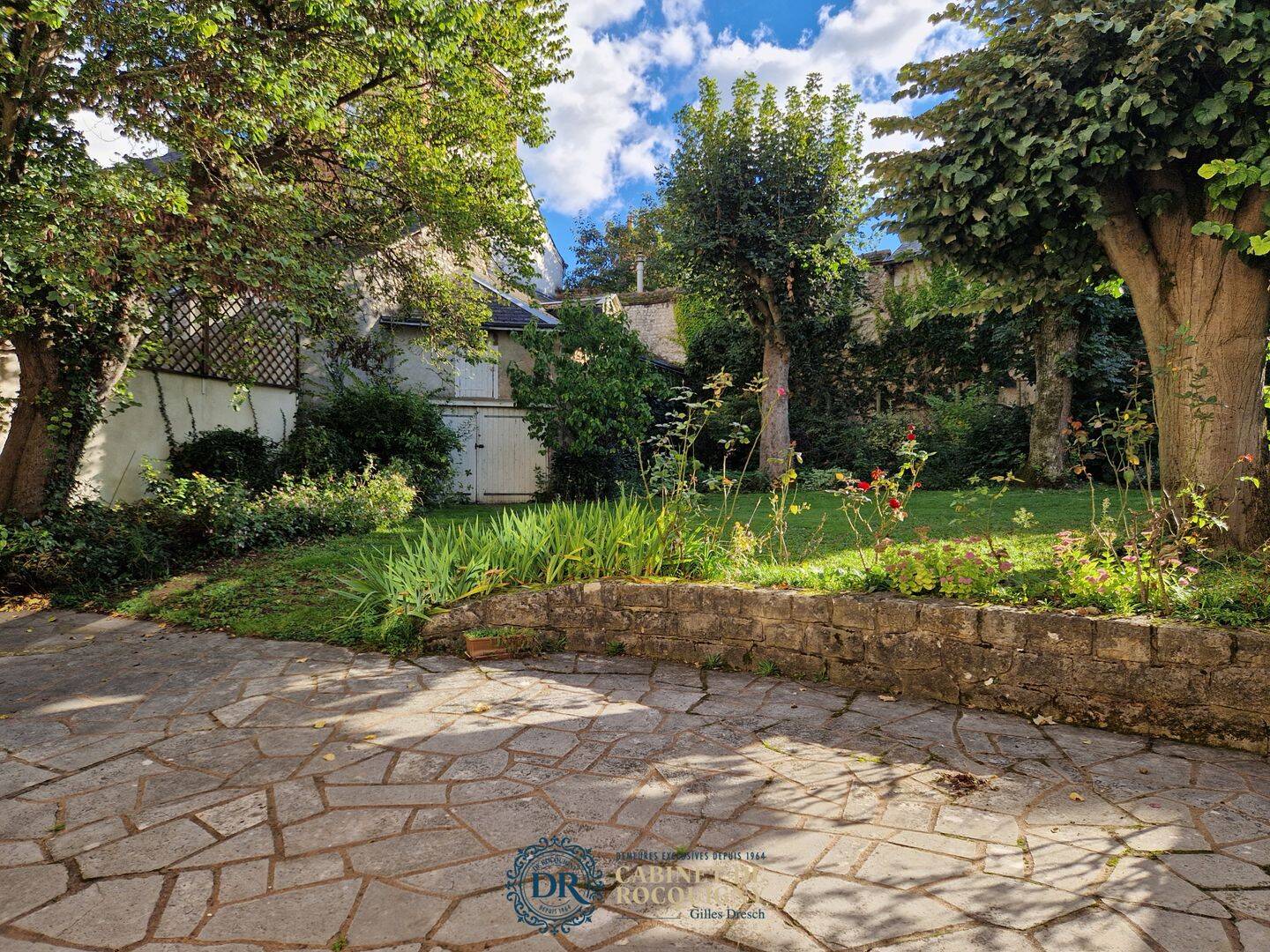 Maison 10 pièces 268 m² · à Orléans · 268,4 m² · 775 000 €