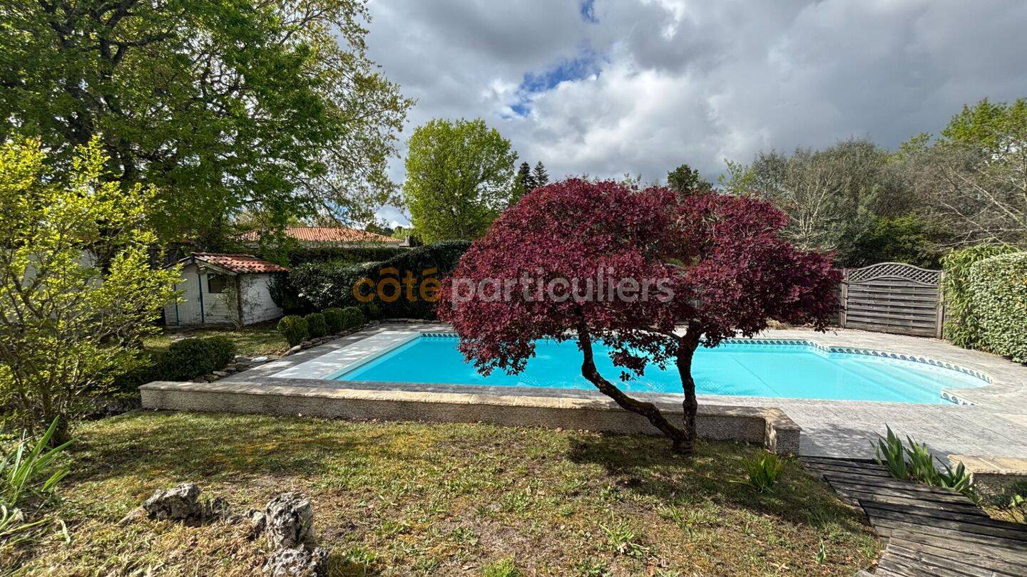 Maison 6 pièces 170 m² · à Martignas-sur-Jalle · 170 m² · 570 000 €