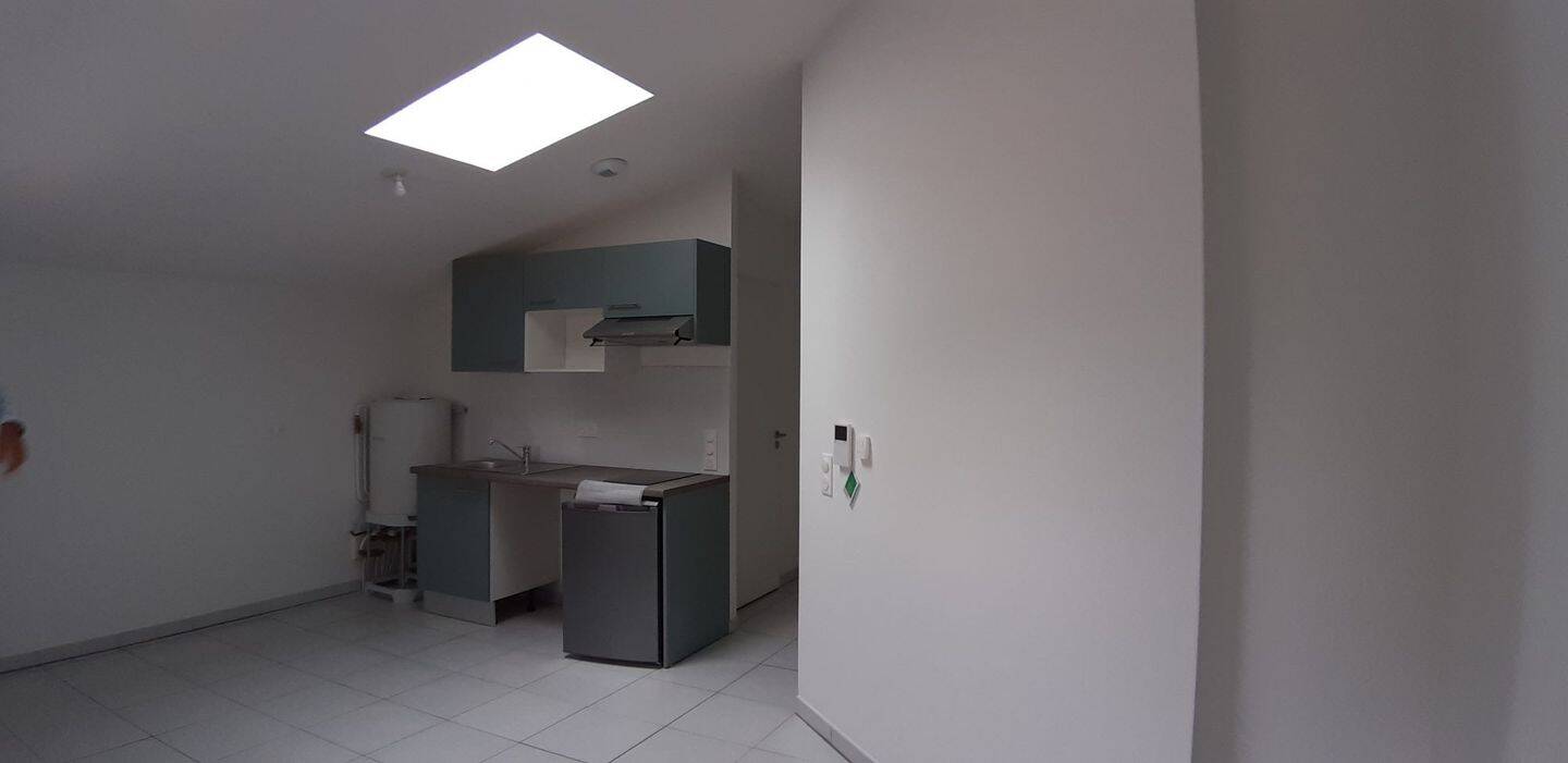Appartement 1 pièce 26 m² · à Mérignac · 26,4 m² · 588 €