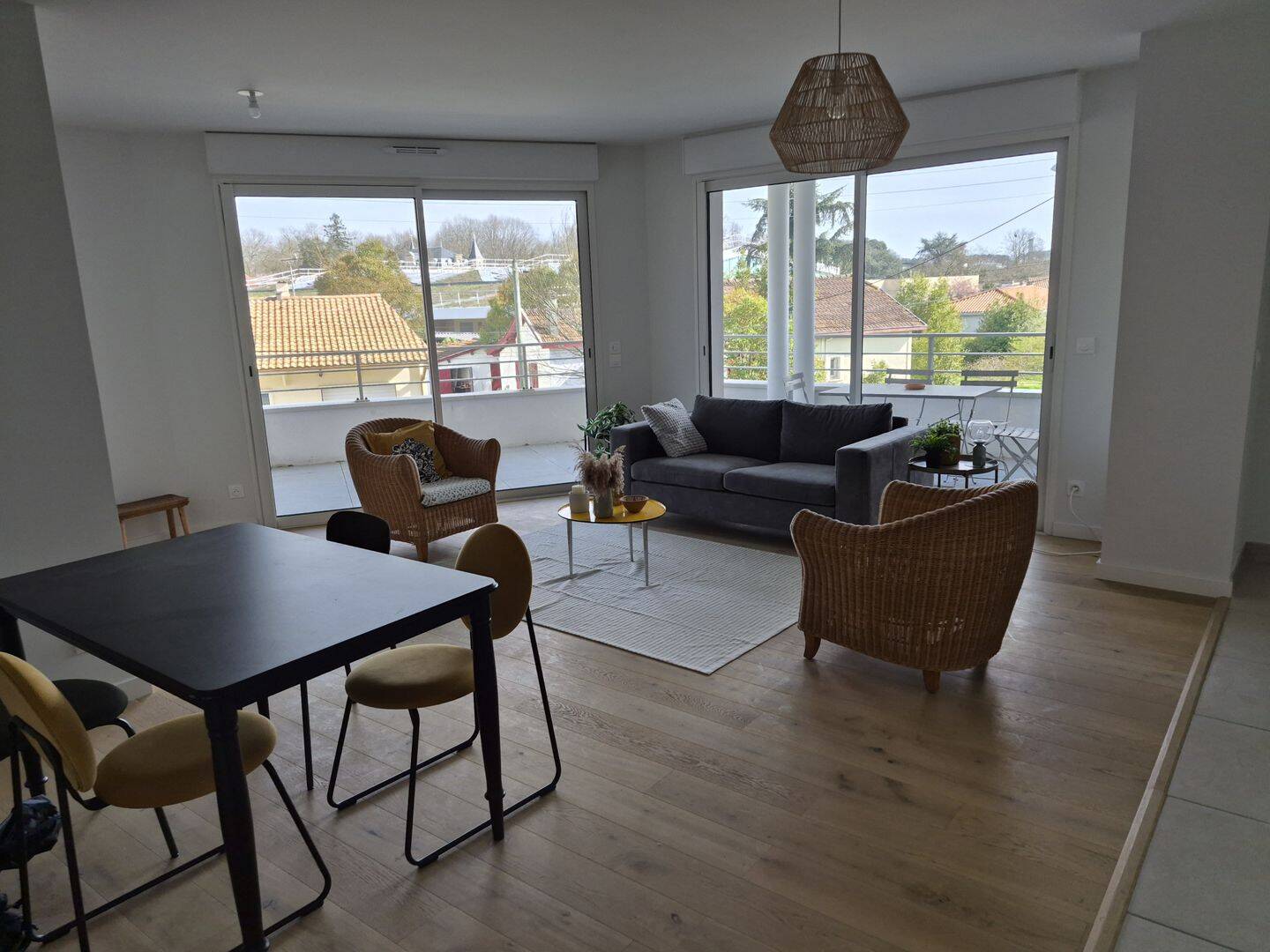 Appartement 4 pièces 100 m² · à Pessac · 100 m² · 430 000 €