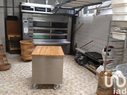 Immeuble à vendre 182 000 € 267 m² Centre Sablé-sur-Sarthe 72300