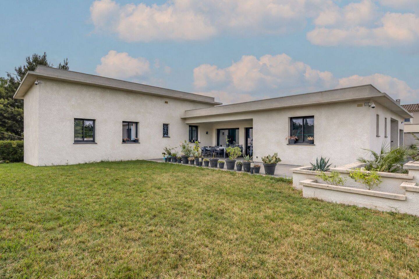 Maison 6 pièces 180 m² · à Caumont-sur-Durance · 180 m² · 547 000 €