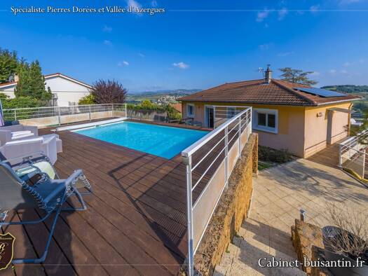 Maison à vendre 610 000 € 5 pièces 4 chambres 185 m² 2 135 m² de terrain Lozanne 69380