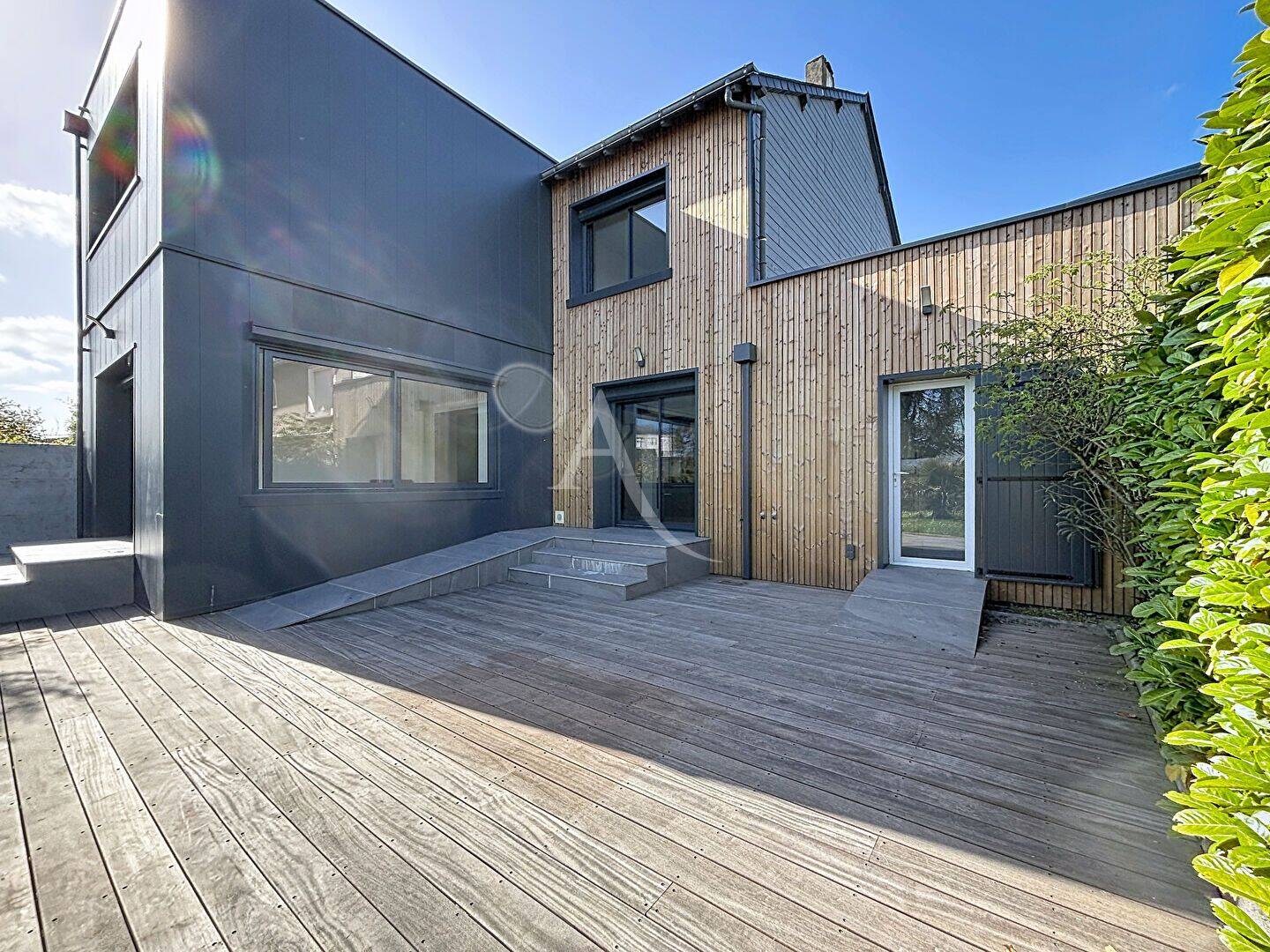 Maison 5 pièces 138 m² · à Angers · 137,6 m² · 1 869 €/mois