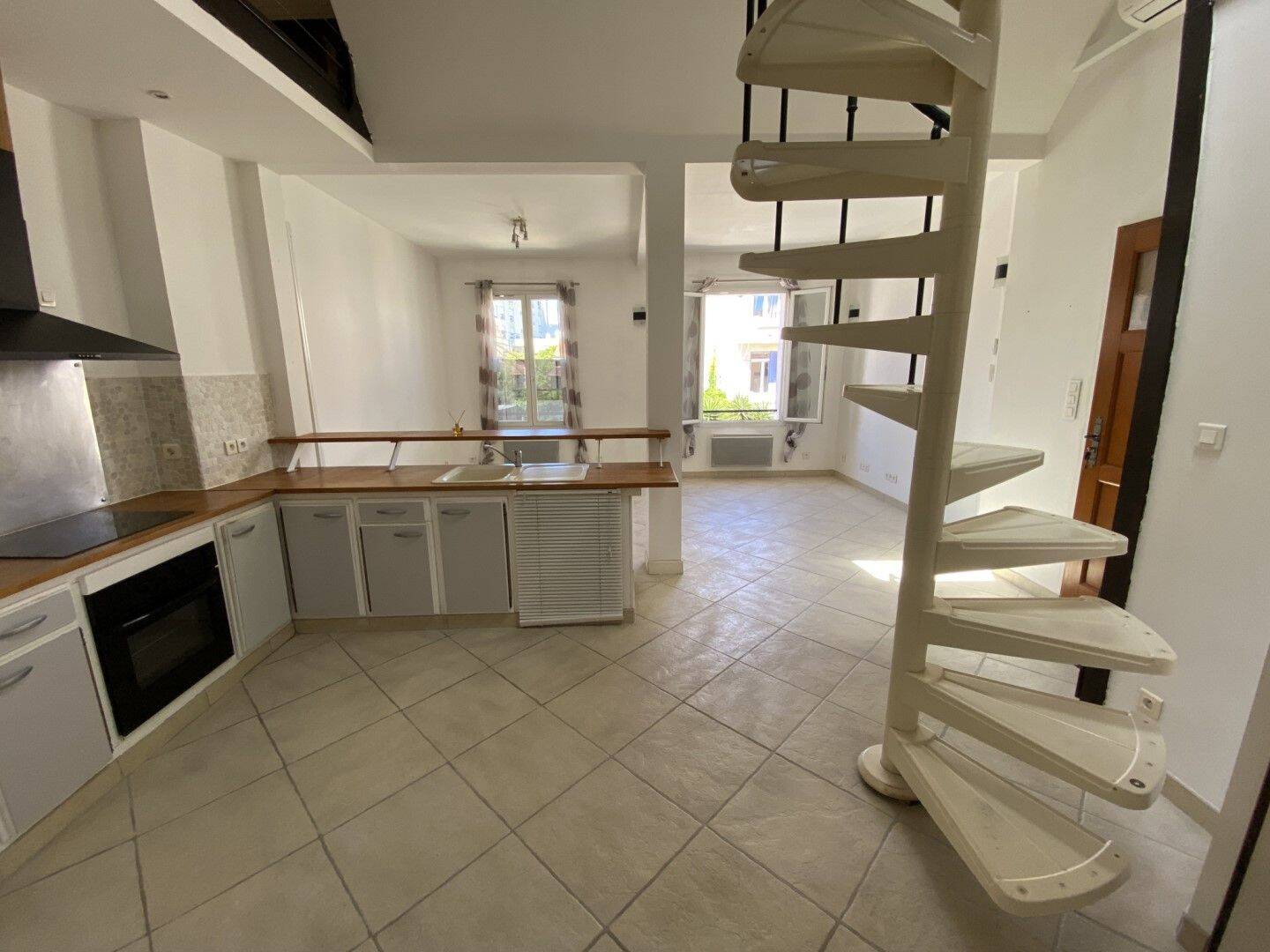 Appartement 3 pièces 71 m² · à La Seyne-sur-Mer · 71 m² · 235 000 €
