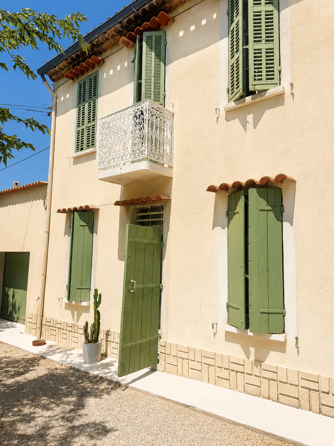 Maison 3 pièces 75 m² · à Marseille 12ème Arrondissement · 74,7 m² · 1 100 €/mois
