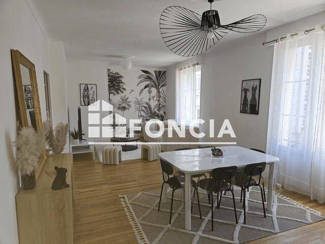 Appartement 3 pièces 81 m² · à Saumur · 80,8 m² · 790 €