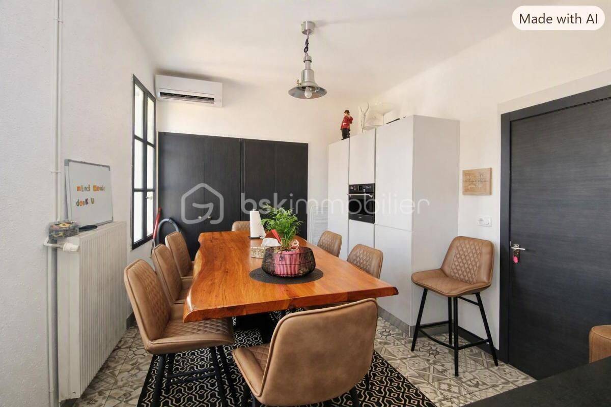 Maison 7 pièces 154 m² · à Canet-en-Roussillon · 154 m² · 369 250 €