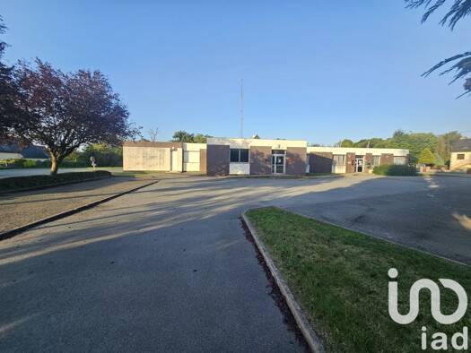 Immeuble à vendre 343 000 € 459 m² Saint-Méen-le-Grand 35290