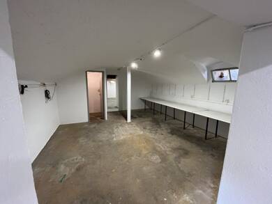 Local commercial à louer 600 € 54 m² de surface de vente Balestrino Ajaccio 20000