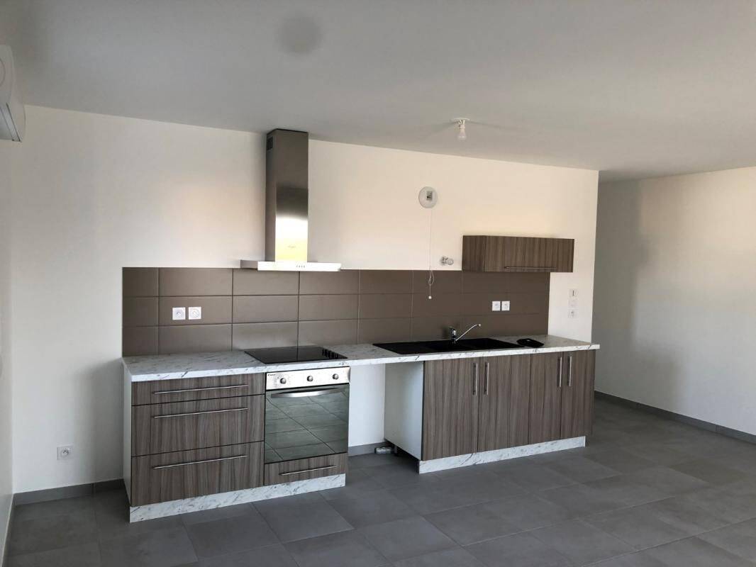 Appartement 3 pièces 66 m² · à Colombier-Saugnieu · 66 m² · 995 €