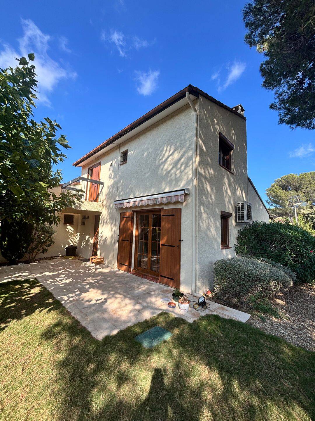 Maison 5 pièces 109 m² · à Istres · 109 m² · 369 000 €