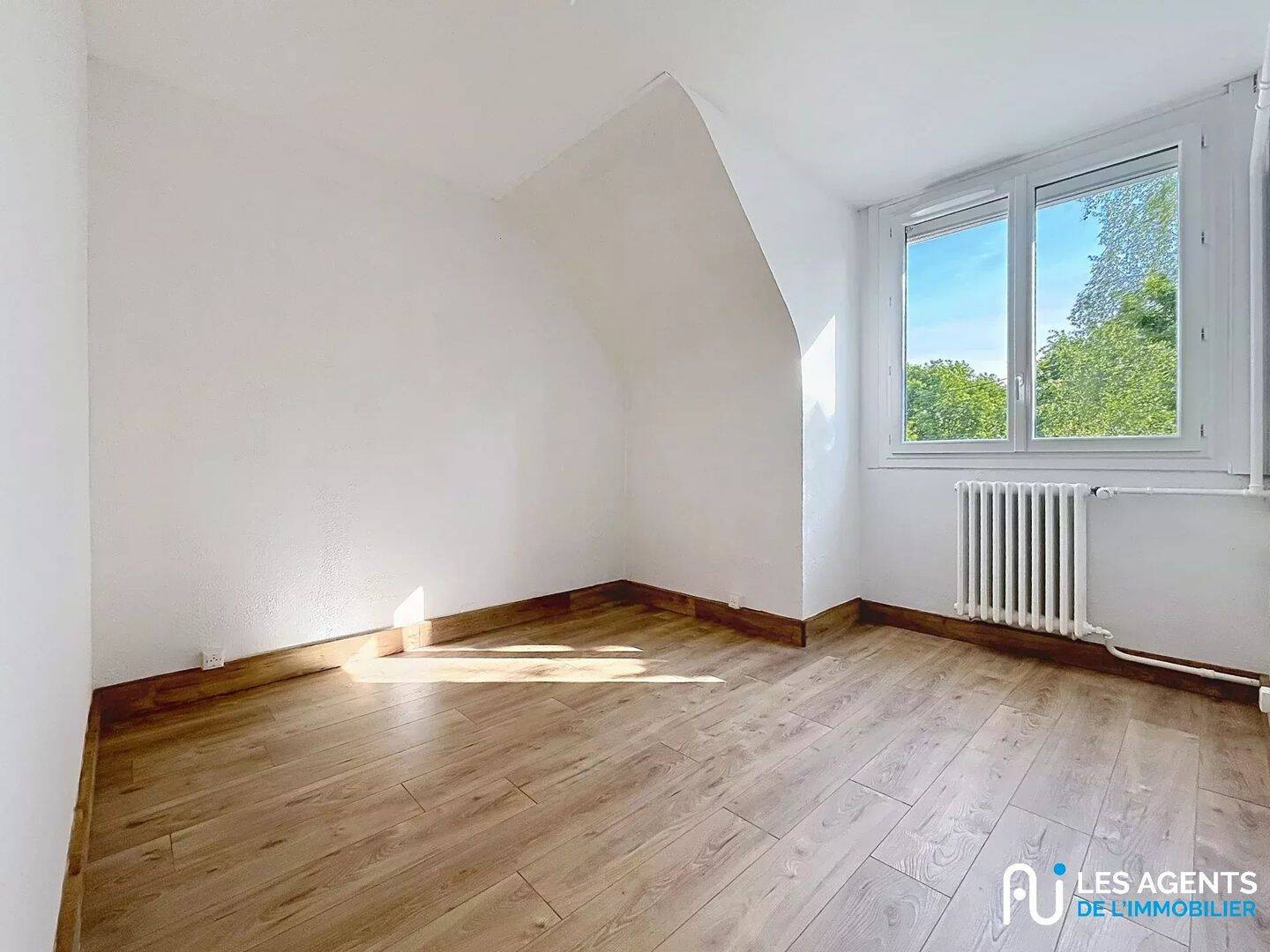 Appartement 4 pièces 75 m² · à Orléans · 74,7 m² · 895 €/mois