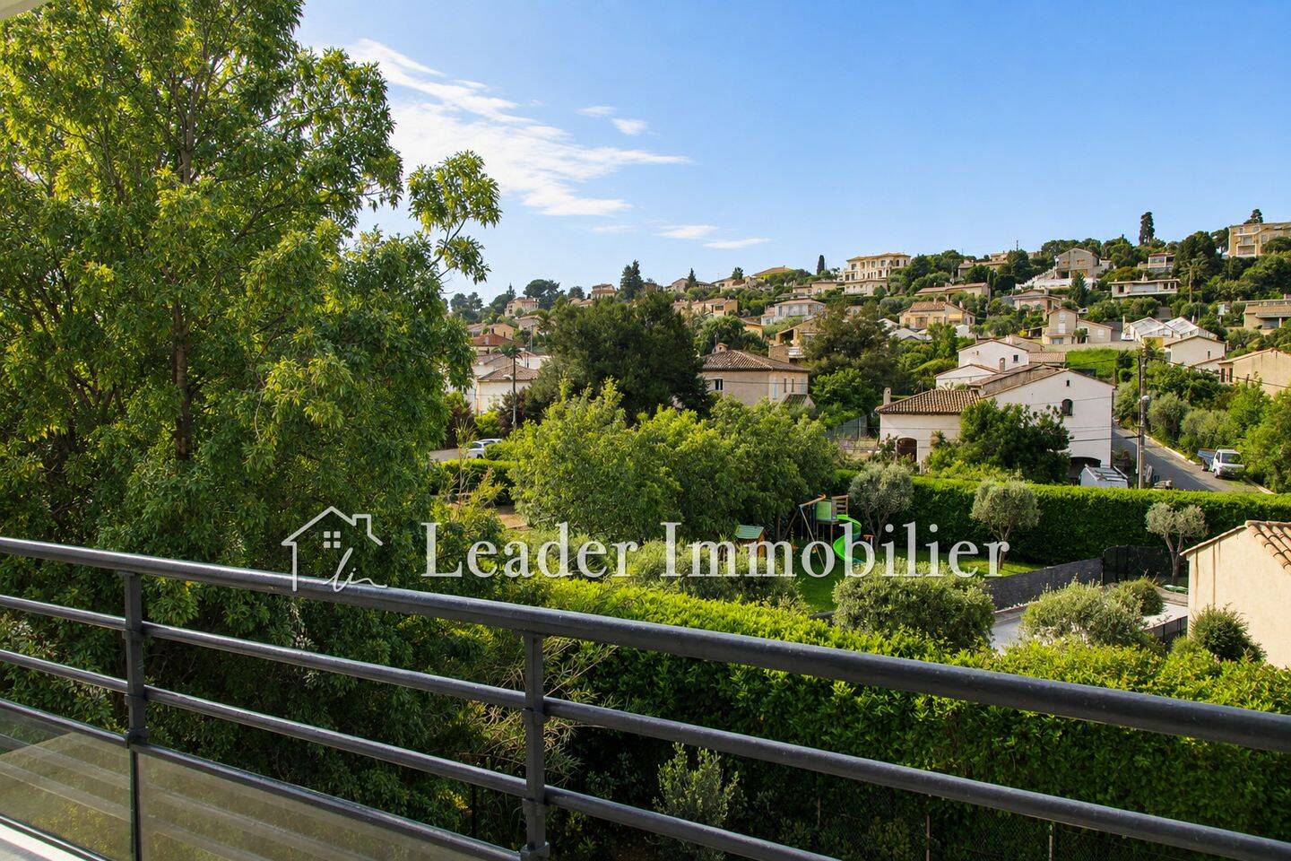 Appartement 3 pièces 60 m² · à Antibes · 60,1 m² · 380 000 €