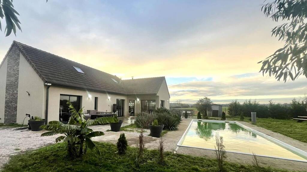 Maison à vendre 350 000 € 5 pièces 4 chambres 170 m² 1 961 m² de terrain Chalon-sur-Saône 71100