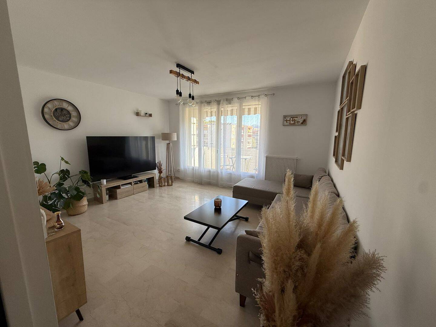 Appartement 3 pièces 60 m² · à Carnoux-en-Provence · 60,2 m² · 1 028 €/mois