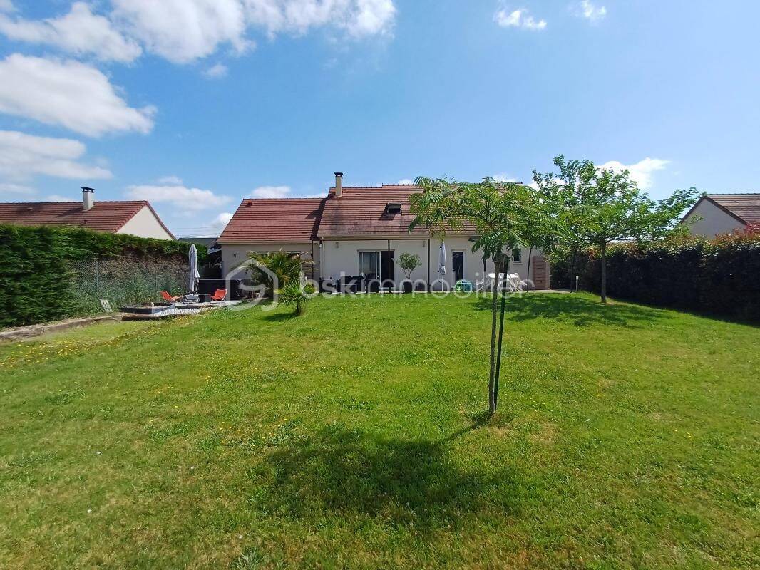 Maison 9 pièces 144 m² · à Villandry · 144 m² · 365 000 €