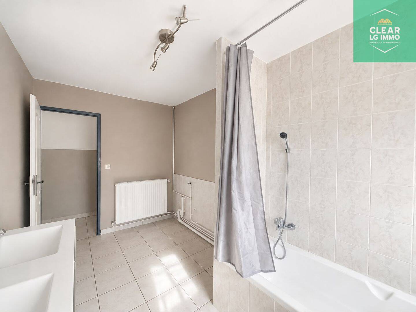 Appartement 6 pièces 111 m² · à Amnéville · 111 m² · 230 000 €