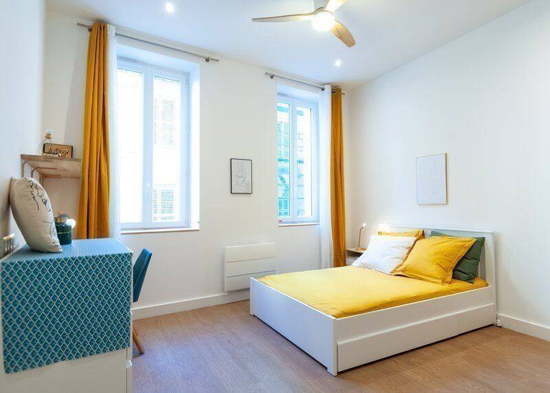 1 pièce 23 m² · à Marseille 1er Arrondissement · 23 m² · 590 €/mois